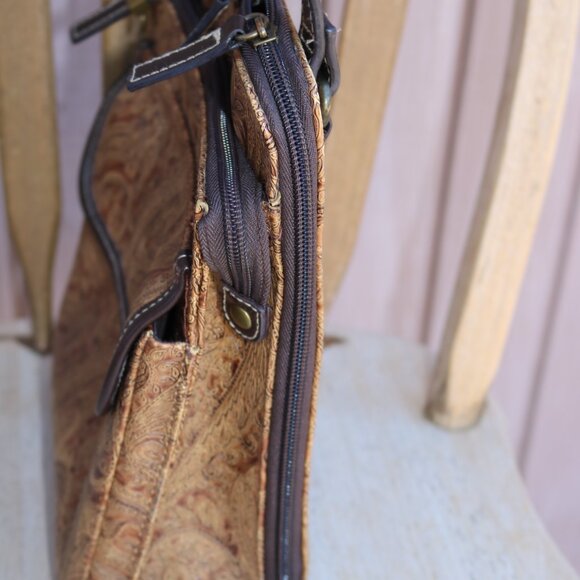 Vintage Relic by Paisley Fossil Crossbody Bag Western Faux Leather - Picture 9 of 16